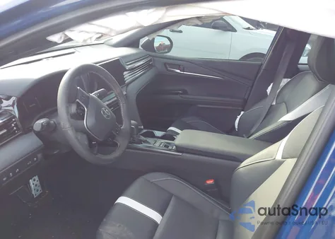 2025 Toyota Camry Se z USA, uszkodzony, nr VIN 4T1DAACK2SU179182